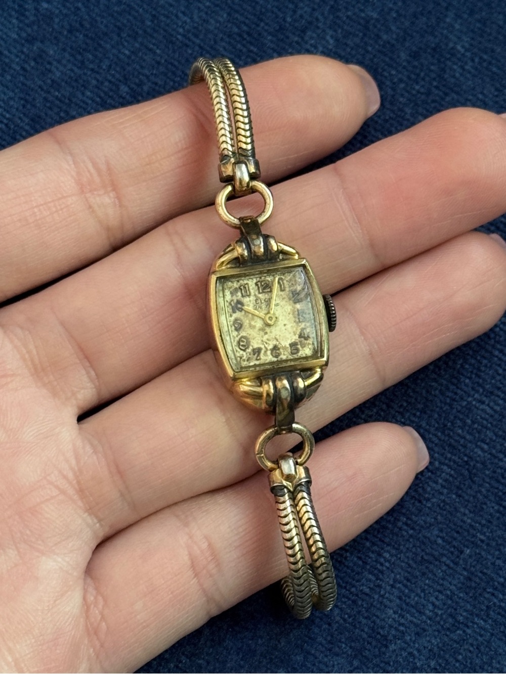 Gold-Tone Ladies Vintage Bracelet Watch